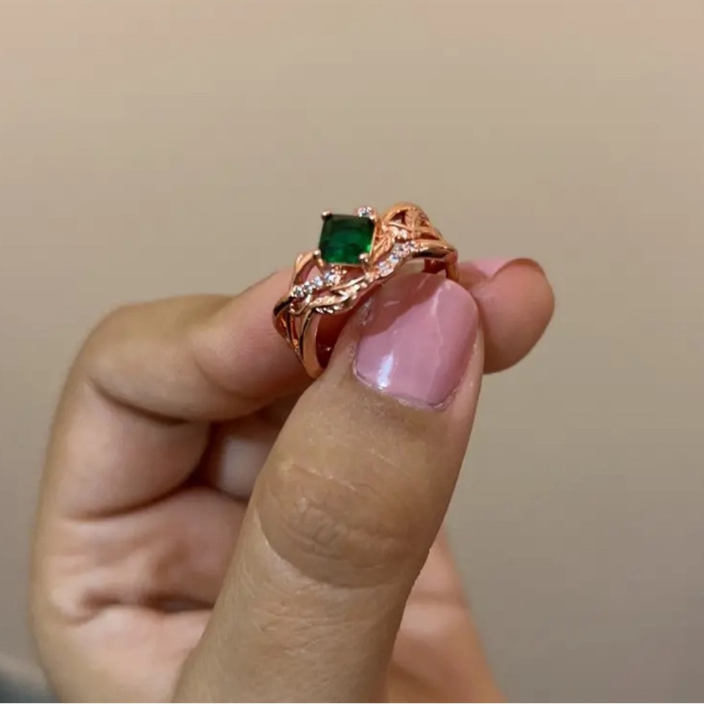 Enchanted Forest Green CZ Rose Gold Ring. New. - Picture 7 of 10